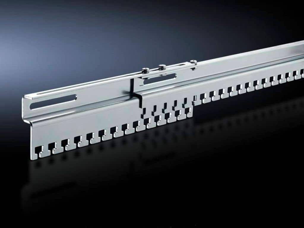 Cable clamp, variable for enclosure-independent mounting