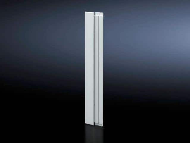 Blanking cover for busbar module